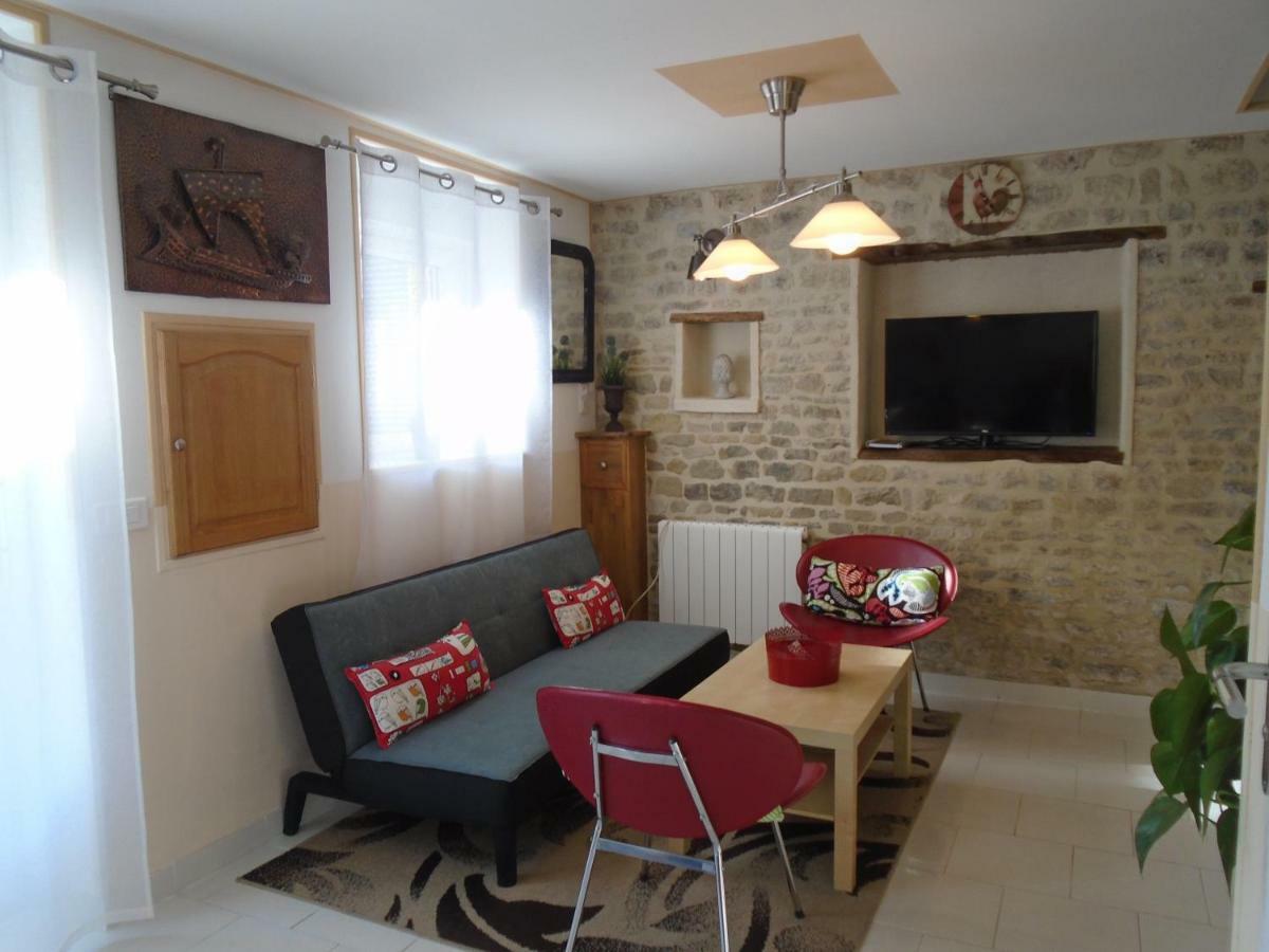 La Colombe Villa Formigny Екстериор снимка